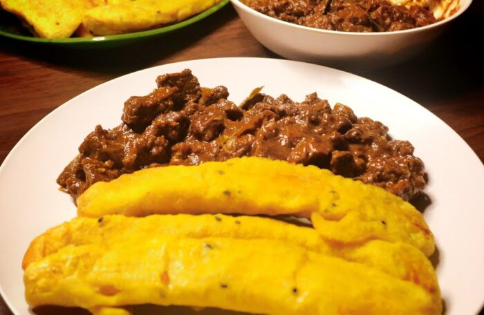 Beef Curry, Pazhampori, Coffee